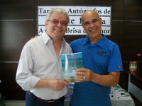 /album/sala-de-visita-do-escritor-dinarte/a9-jpg/